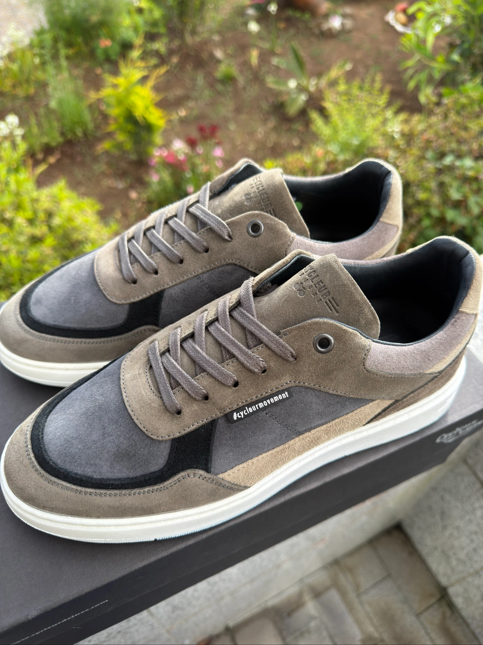 Anthracite suède sneakers – photo 6